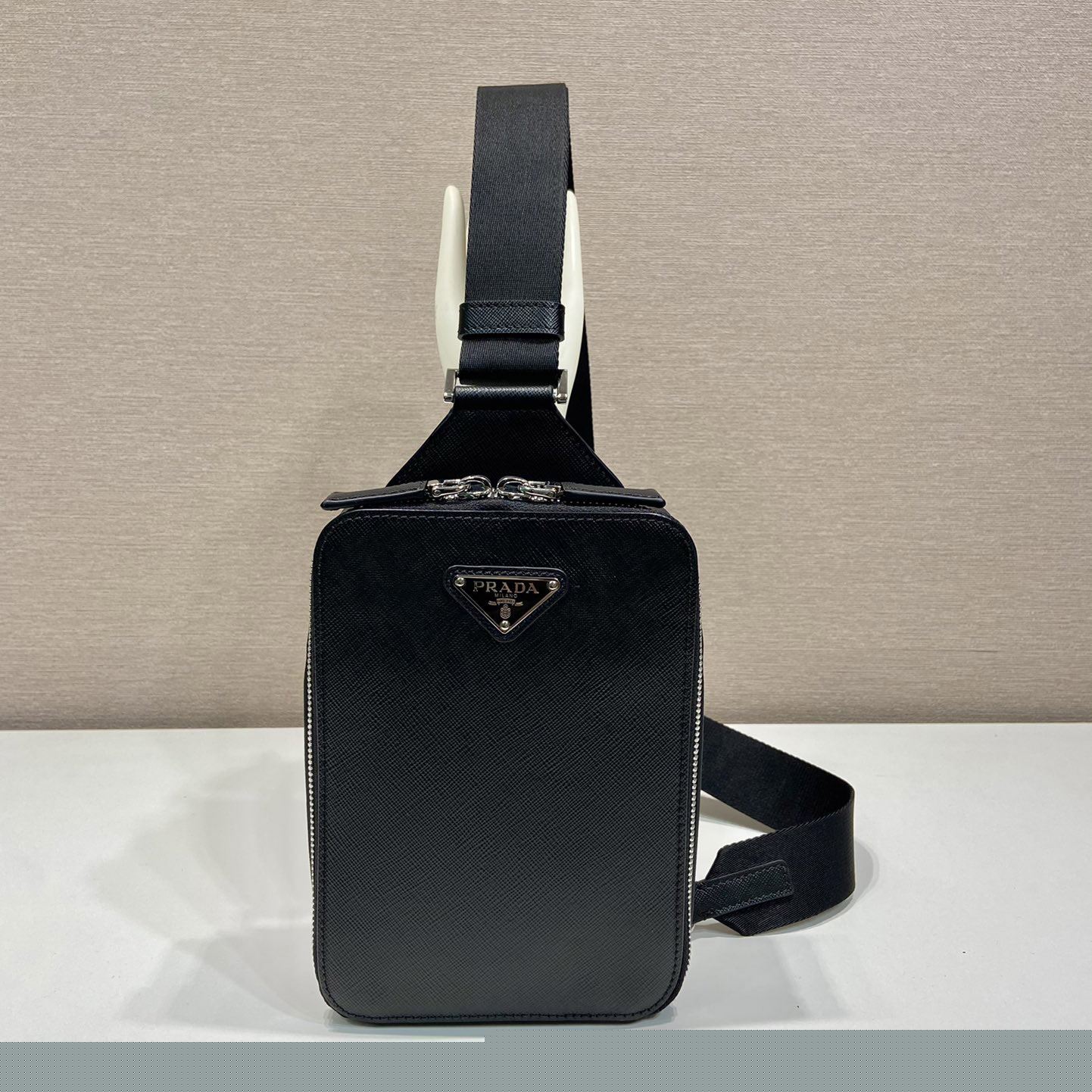 Pra*a waist & chest packs